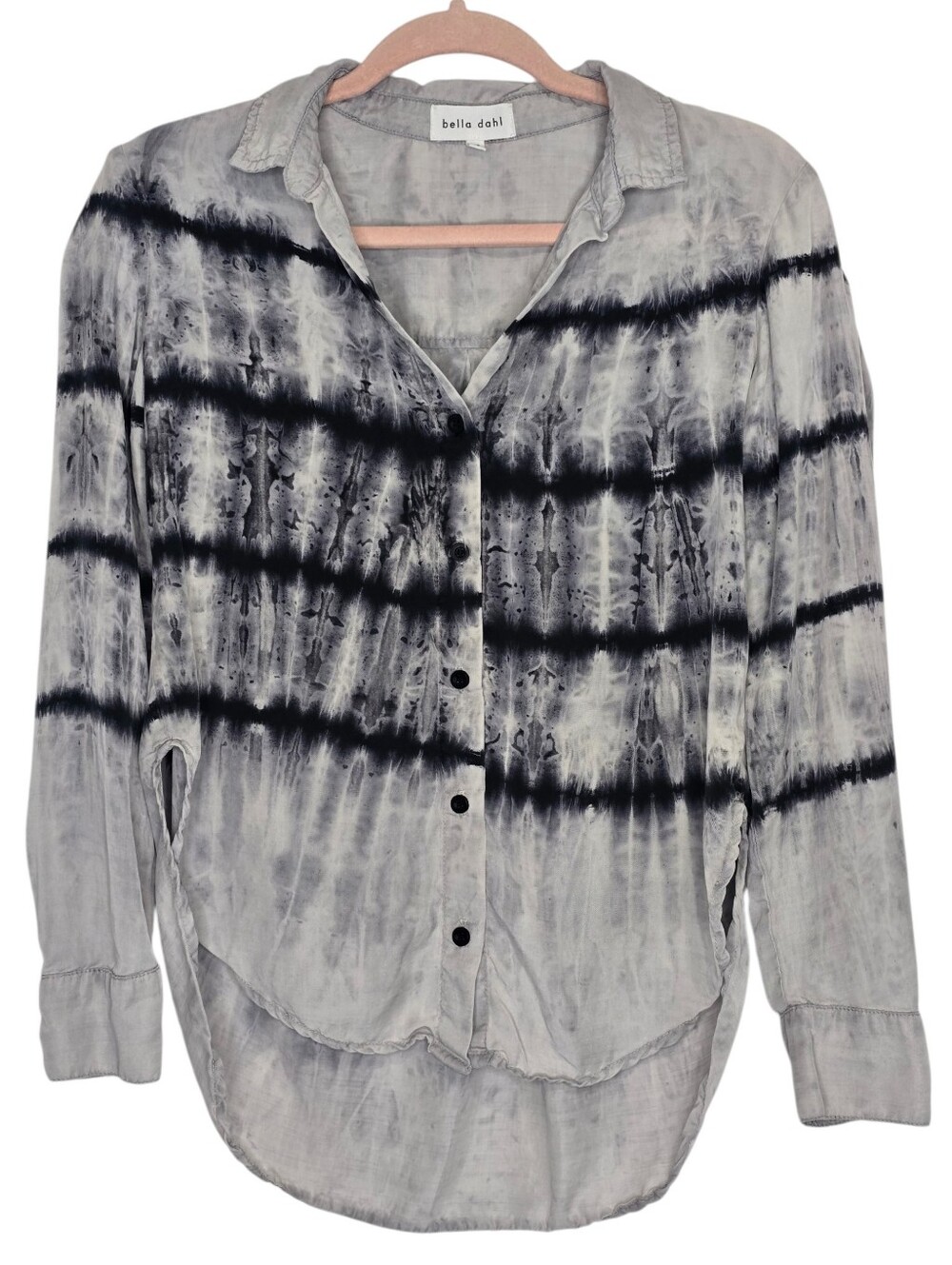 Bella Dahl button-up tie-dye pattern and High-low Hem